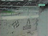 Scritte politiche in Curva Sud